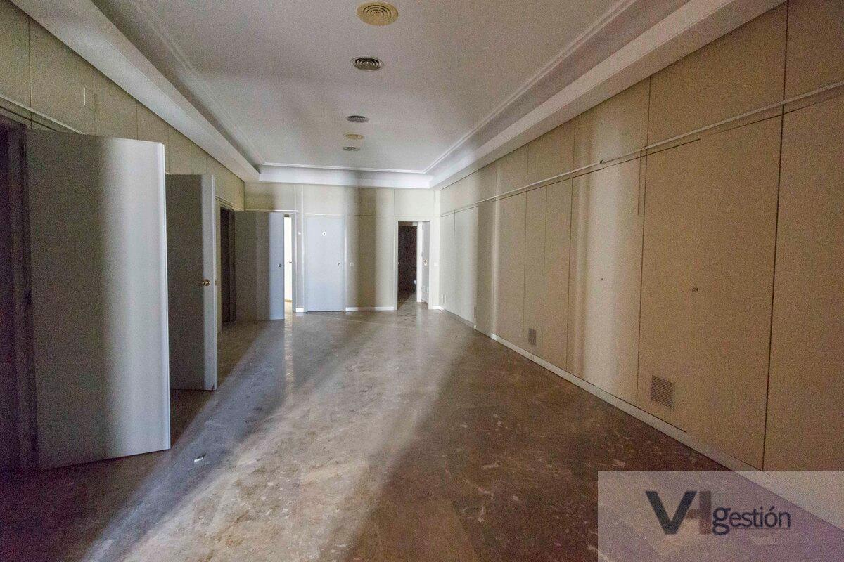 For sale of commercial in Rota