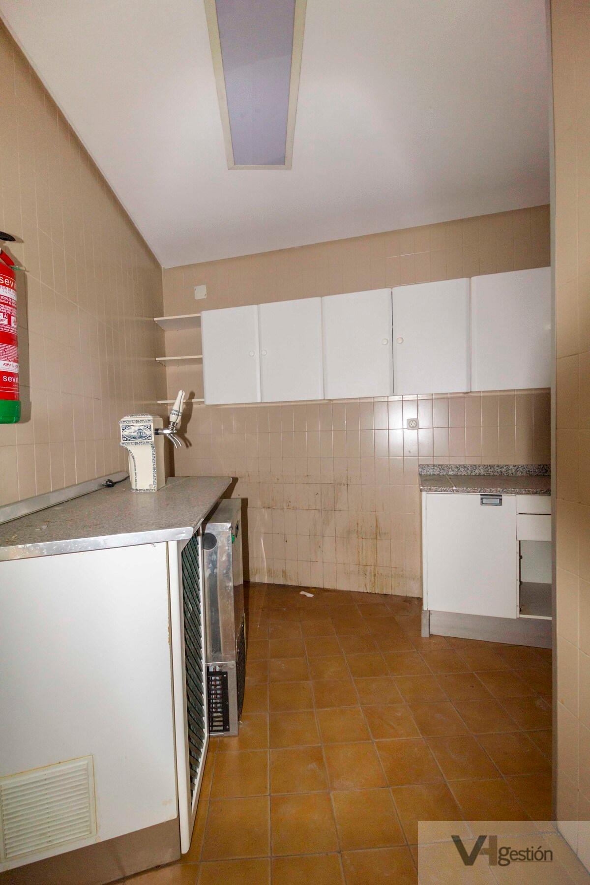 For sale of commercial in Rota