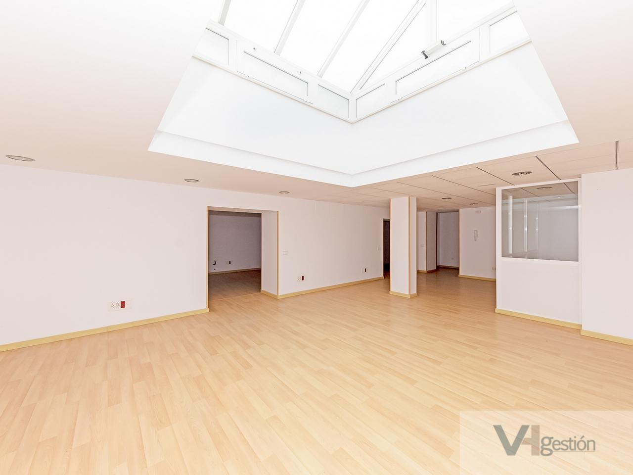 For sale of commercial in El Puerto de Santa María