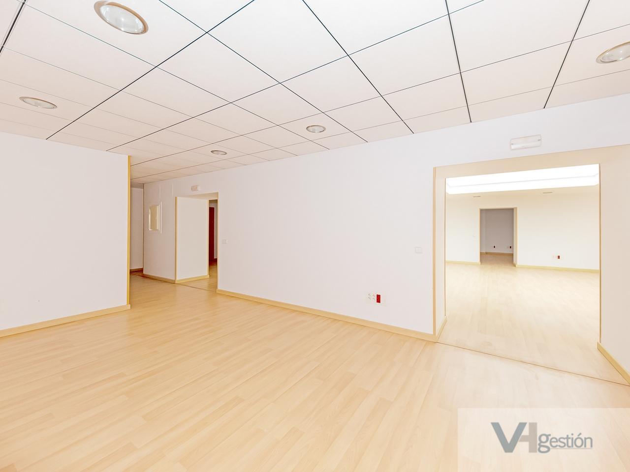 For sale of commercial in El Puerto de Santa María