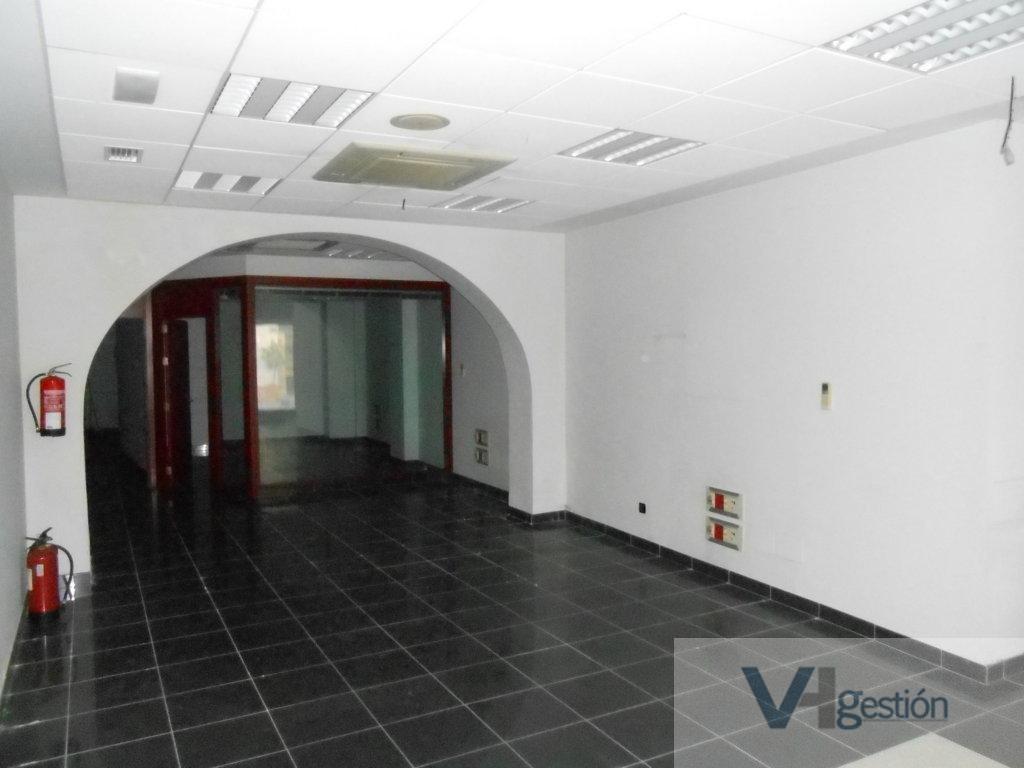 For sale of commercial in El Puerto de Santa María