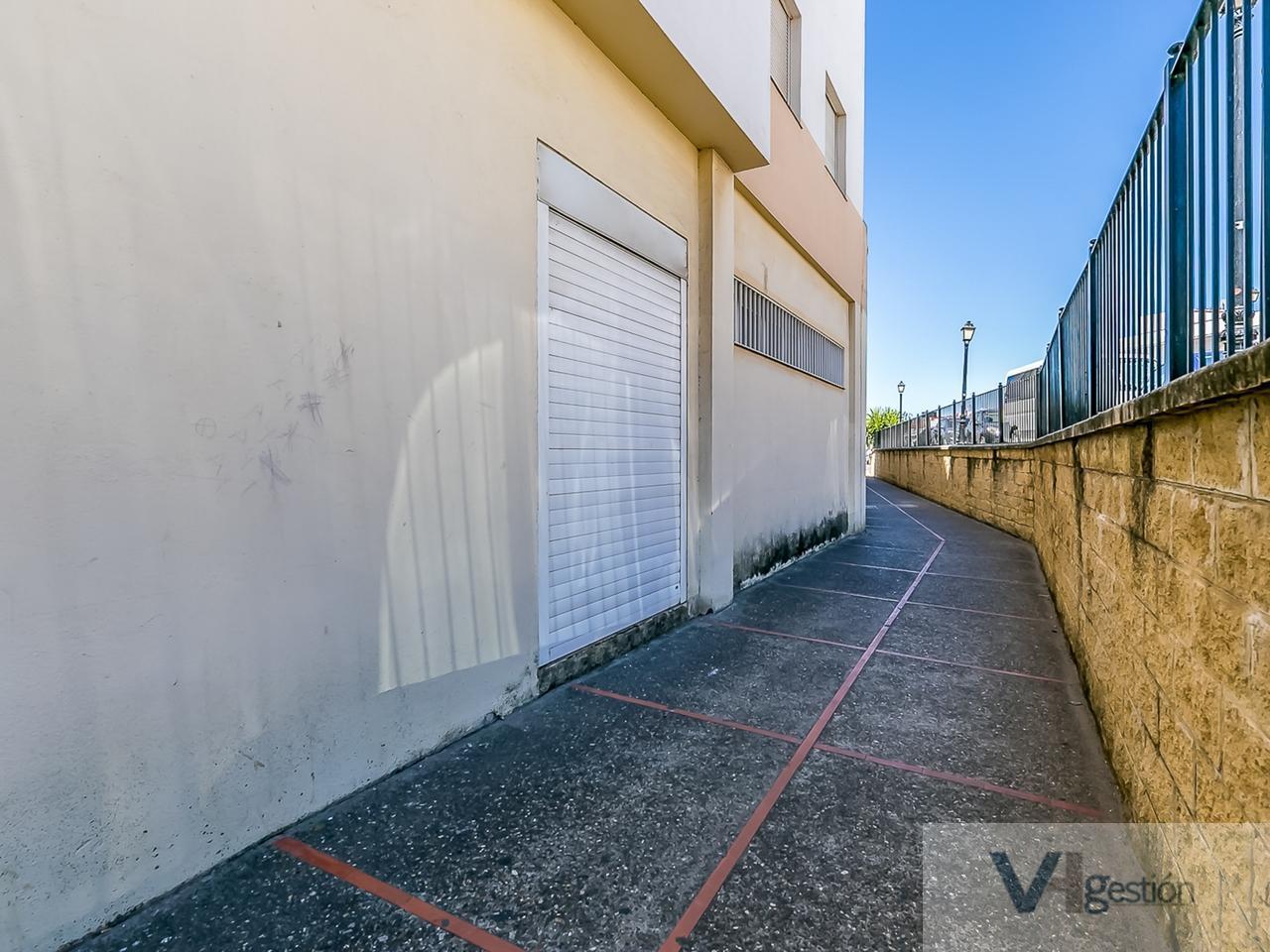 Venta de local comercial en Alcalá de los Gazules