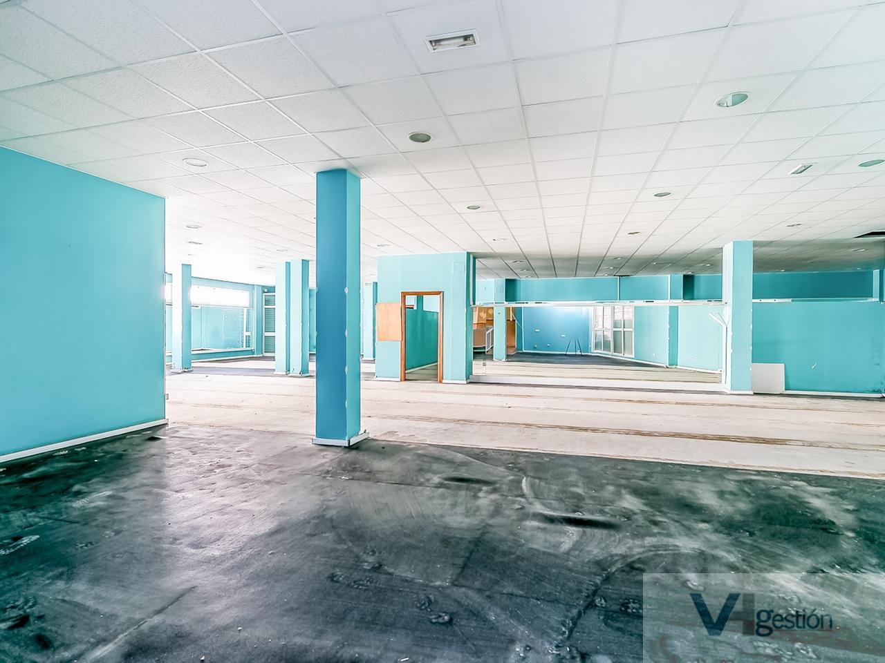 Venta de local comercial en Alcalá de los Gazules