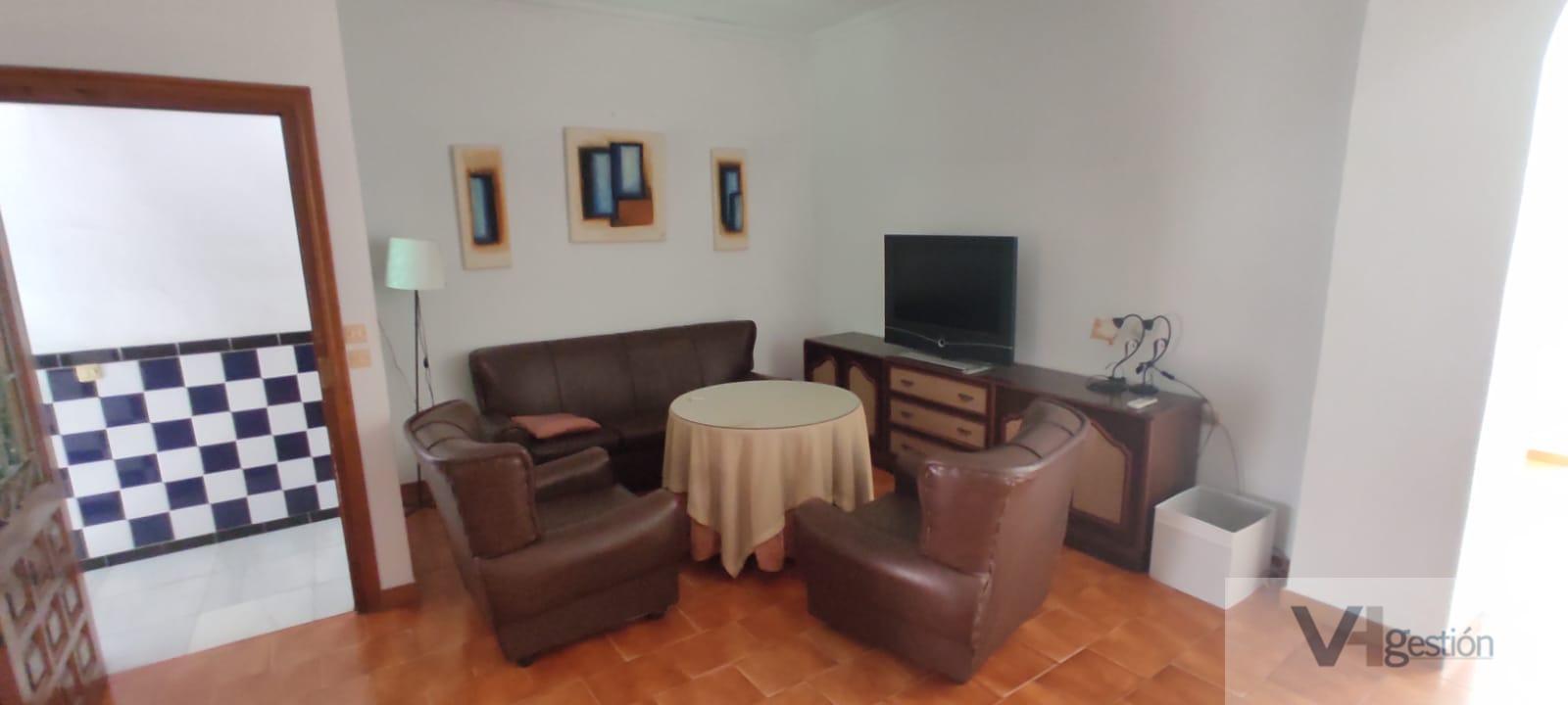 For sale of flat in Villamartín