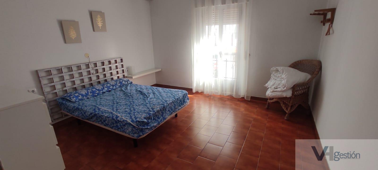 For sale of flat in Villamartín