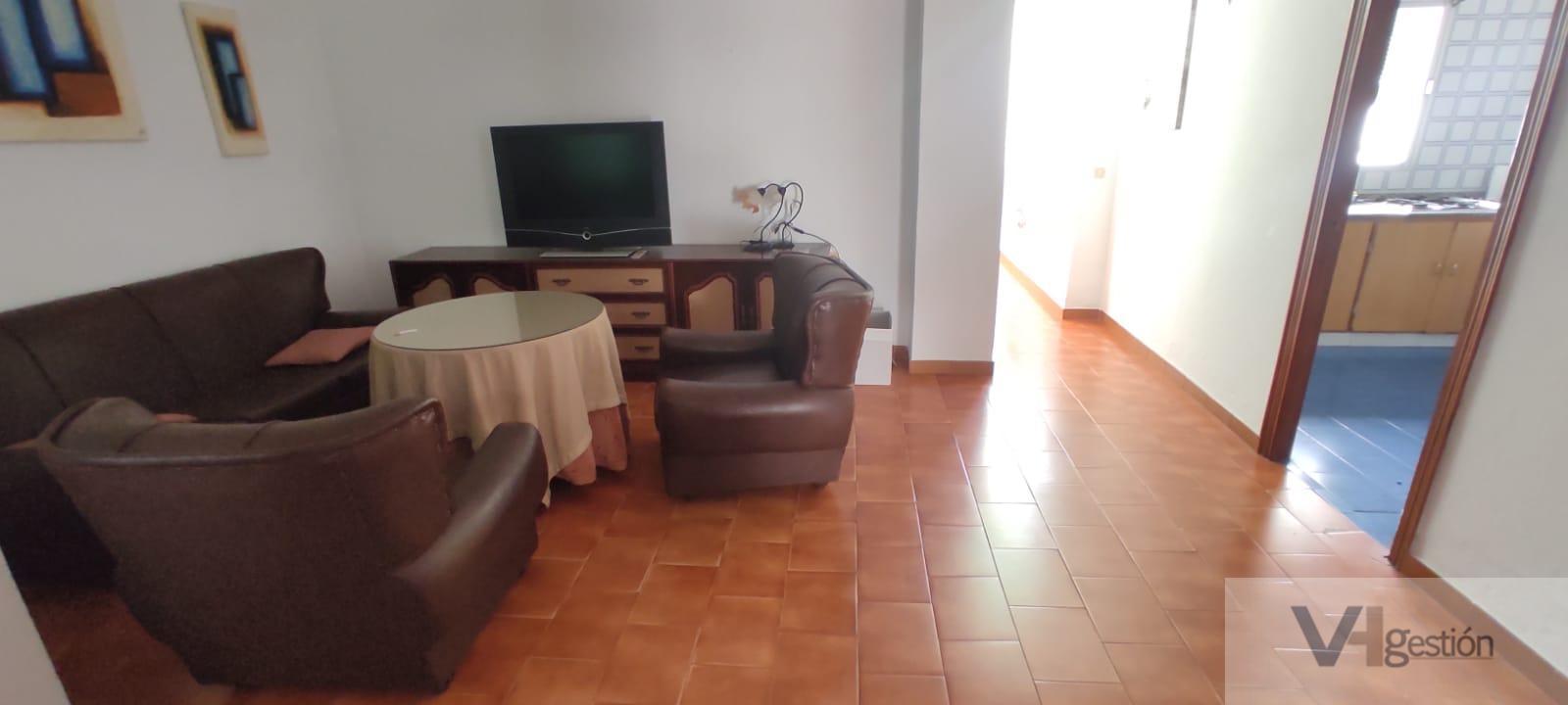For sale of flat in Villamartín