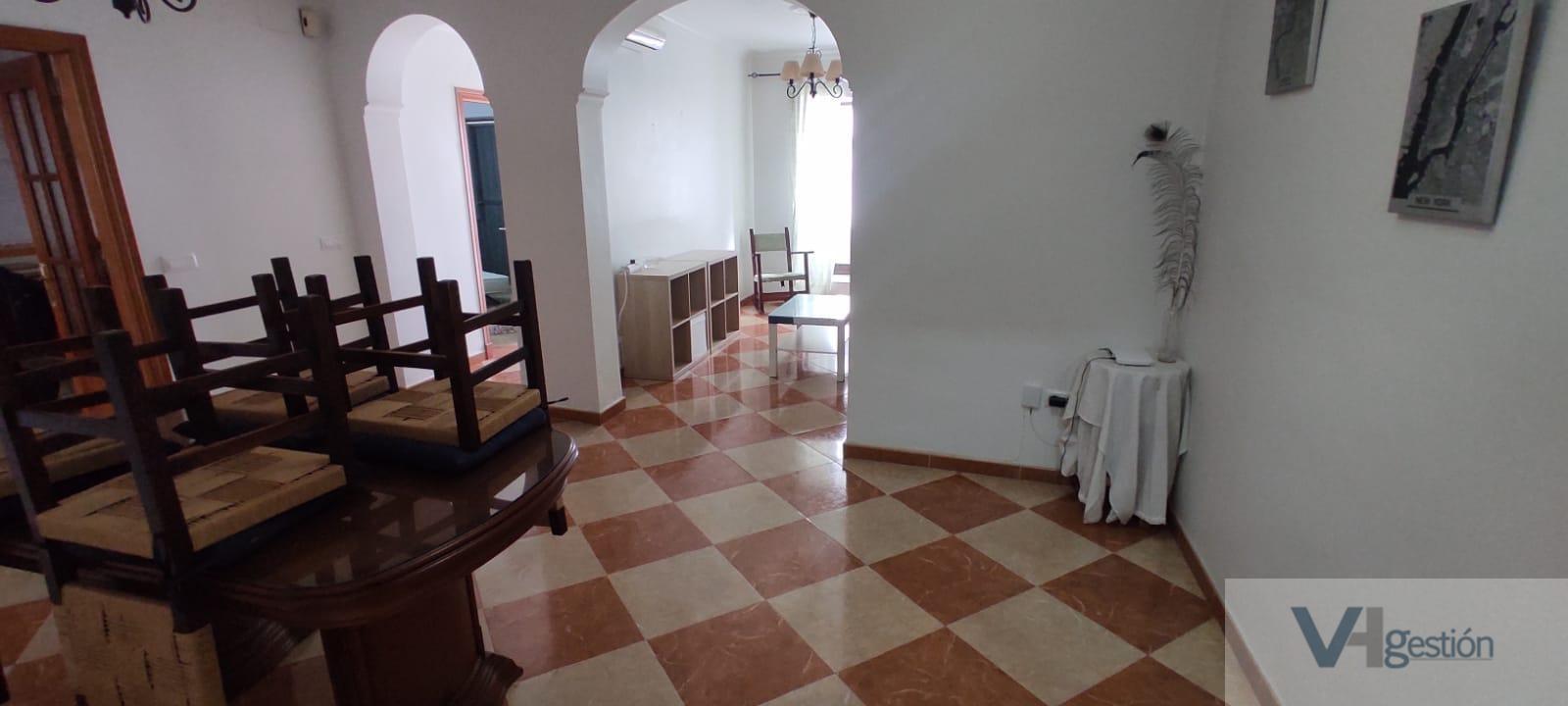 For sale of house in Villamartín