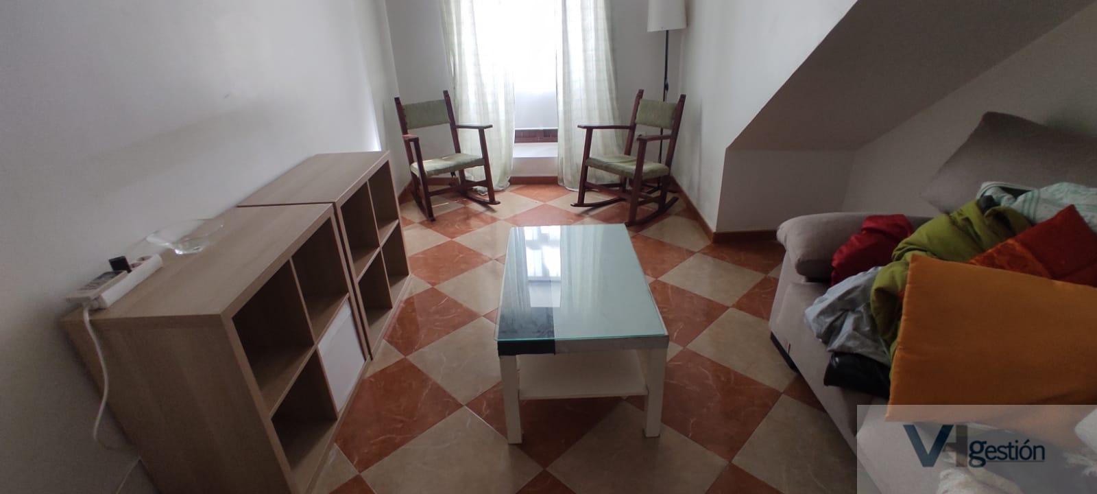For sale of house in Villamartín