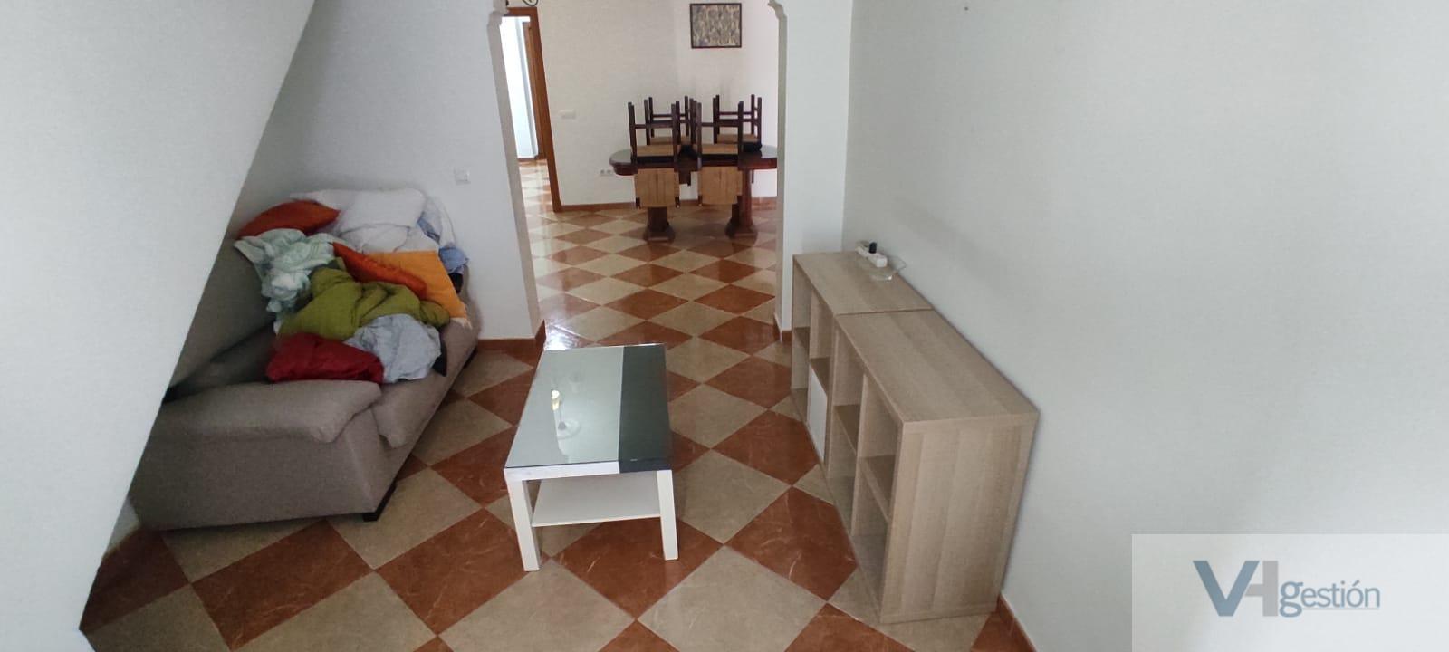 For sale of house in Villamartín