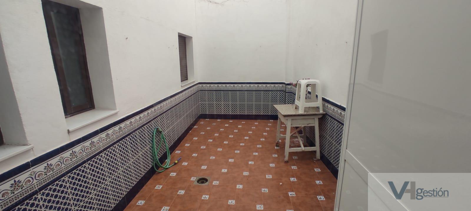 For sale of house in Villamartín