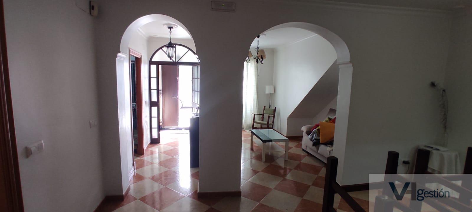 For sale of house in Villamartín
