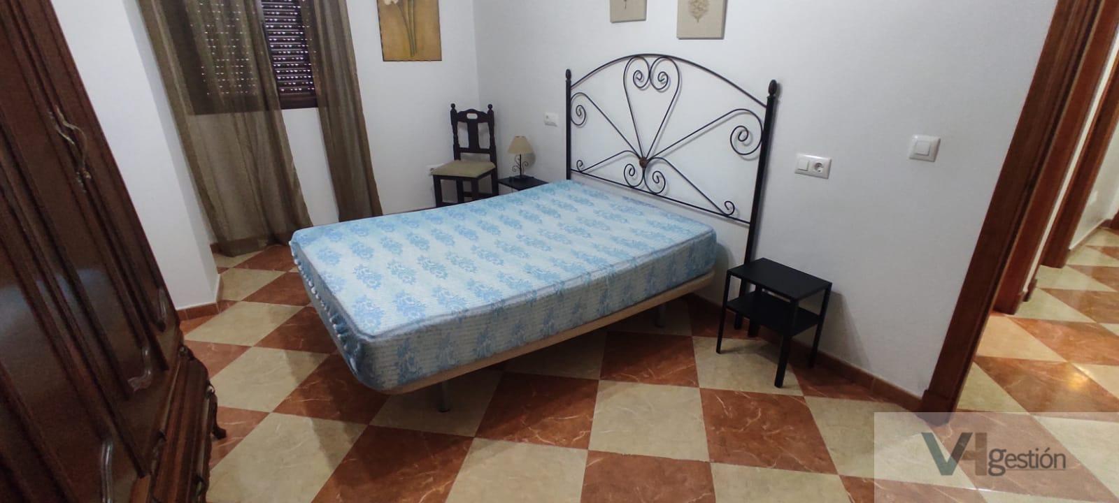 For sale of house in Villamartín