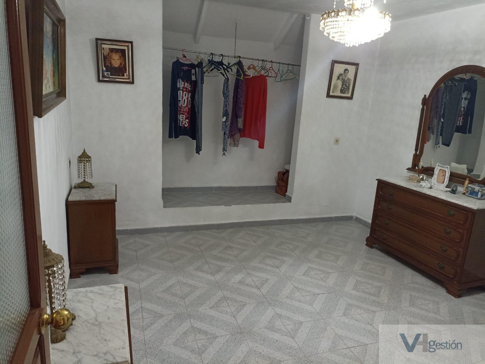 For sale of rural property in Villamartín
