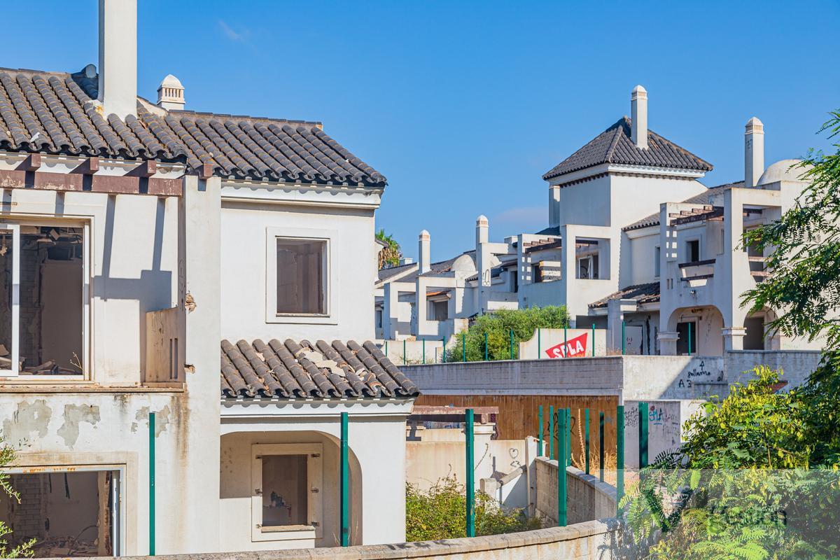 For sale of building in Los Barrios