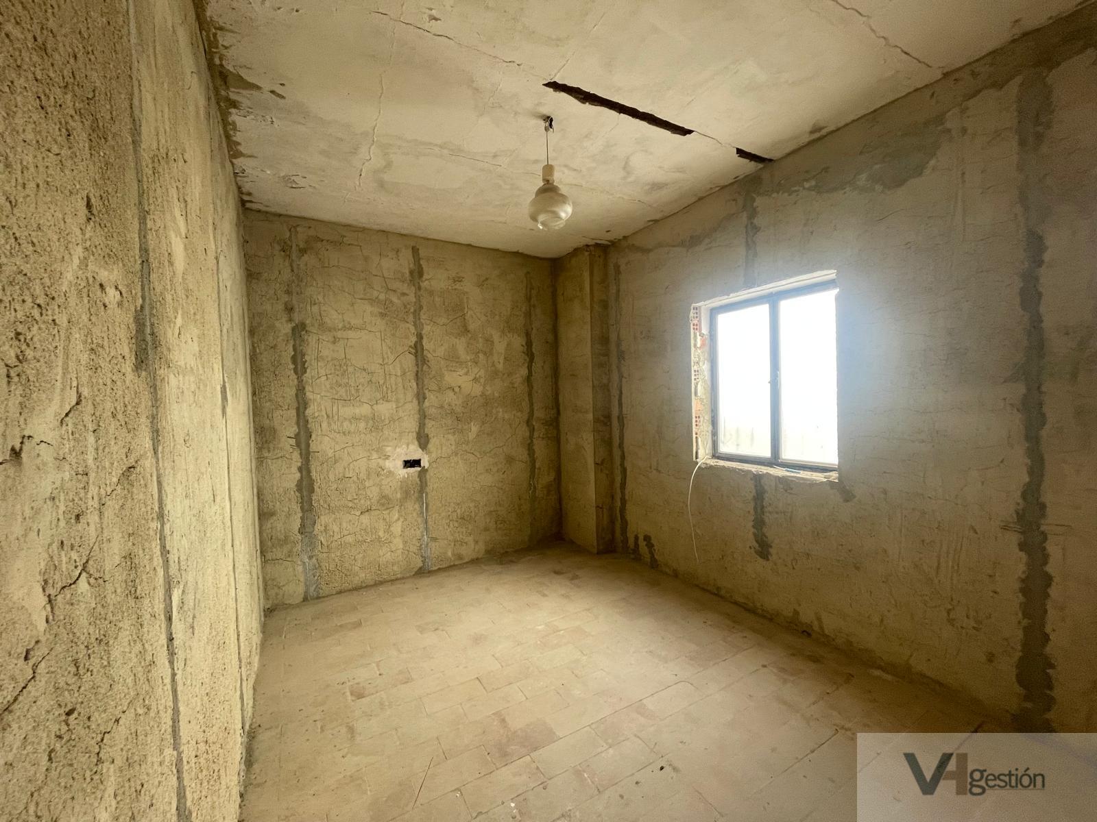For sale of house in Villamartín