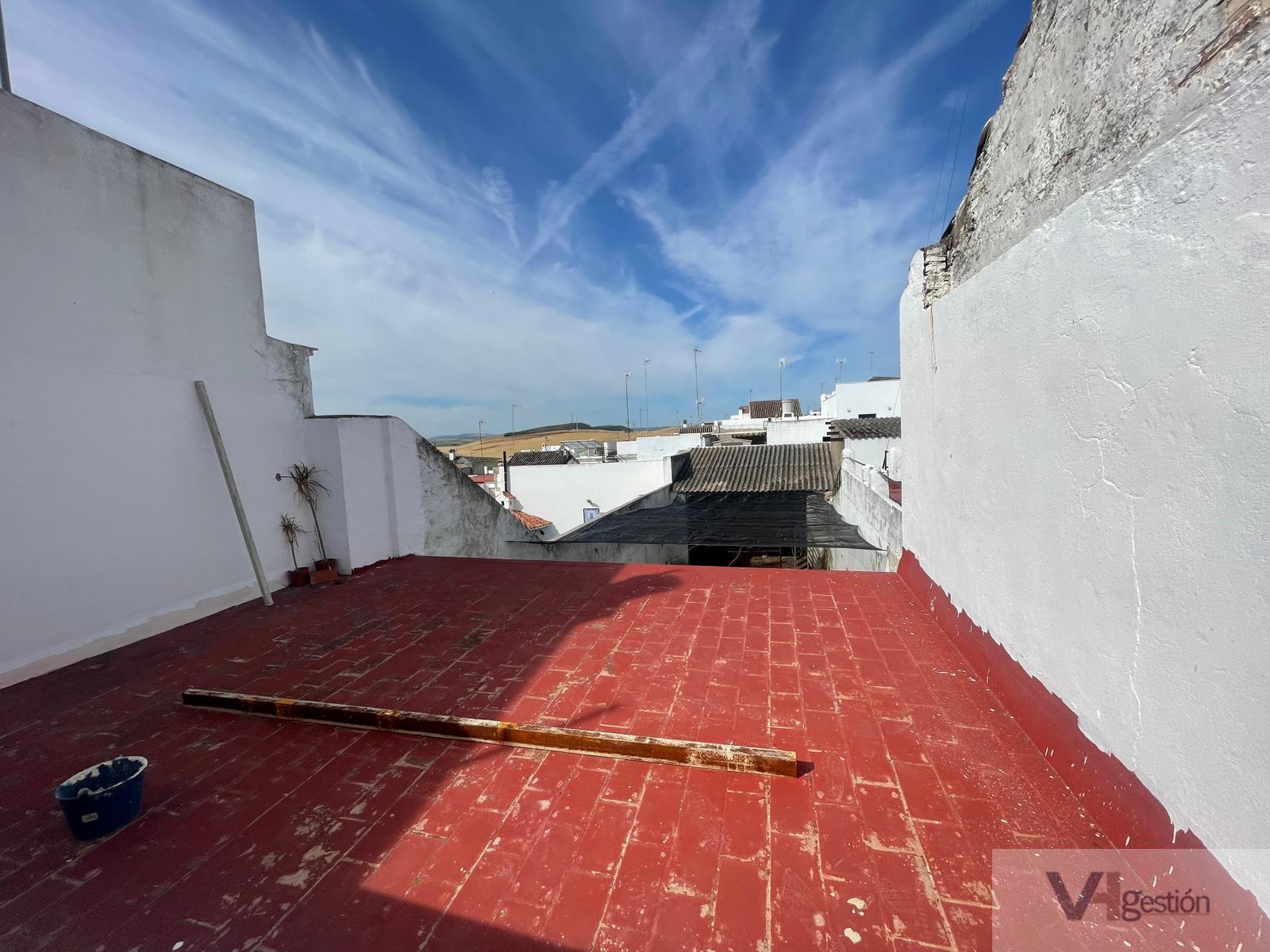 For sale of house in Villamartín