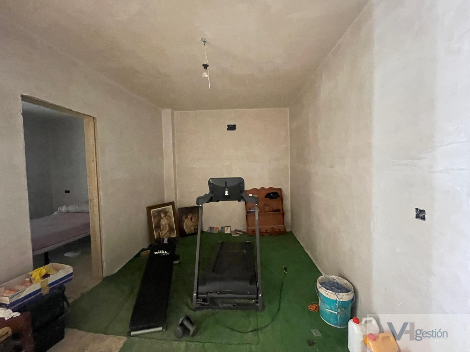 For sale of house in Villamartín