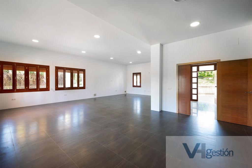 For sale of chalet in Sotogrande