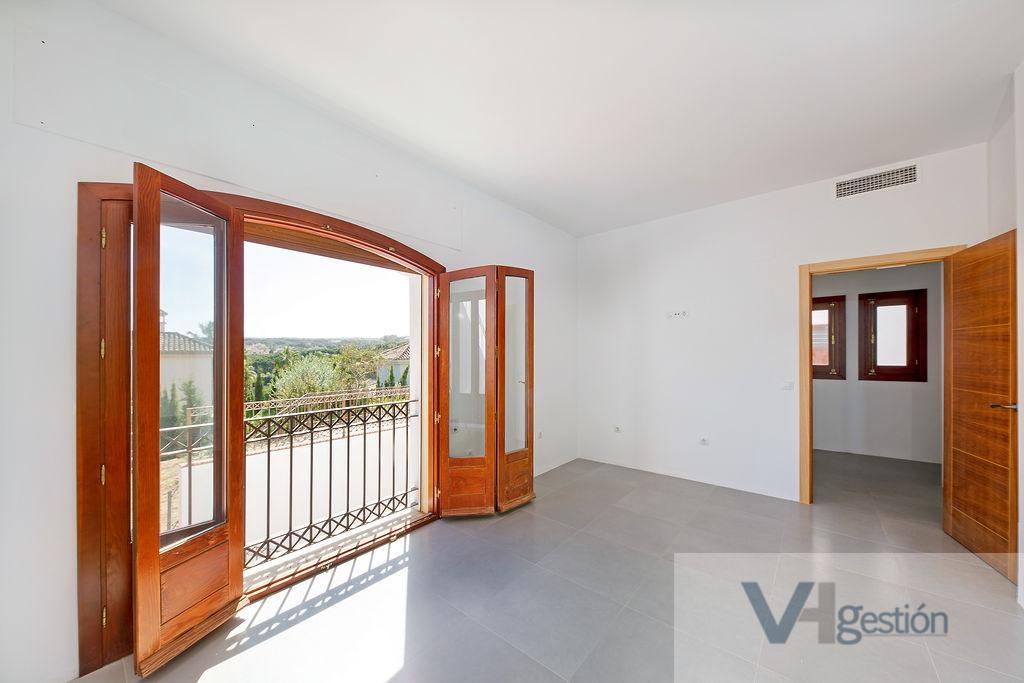 For sale of chalet in Sotogrande