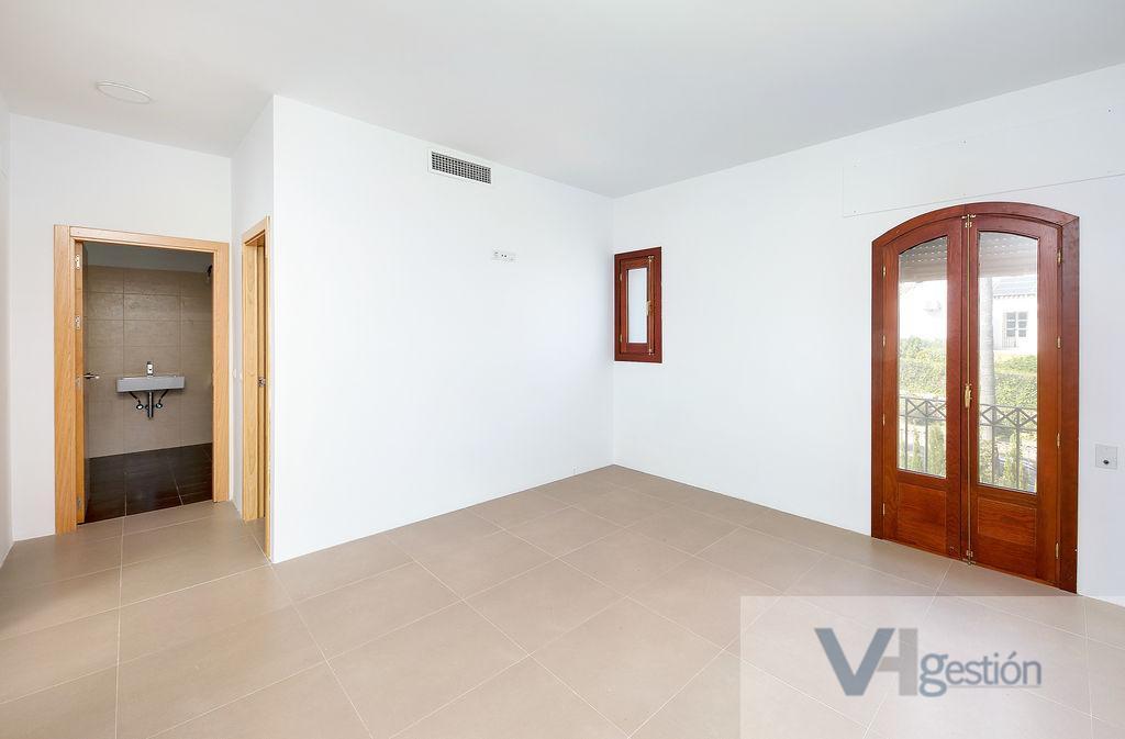 For sale of chalet in Sotogrande