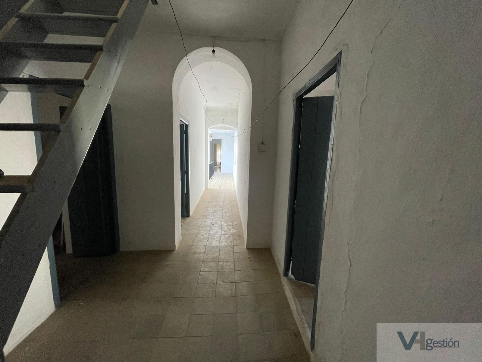 For sale of house in Villamartín