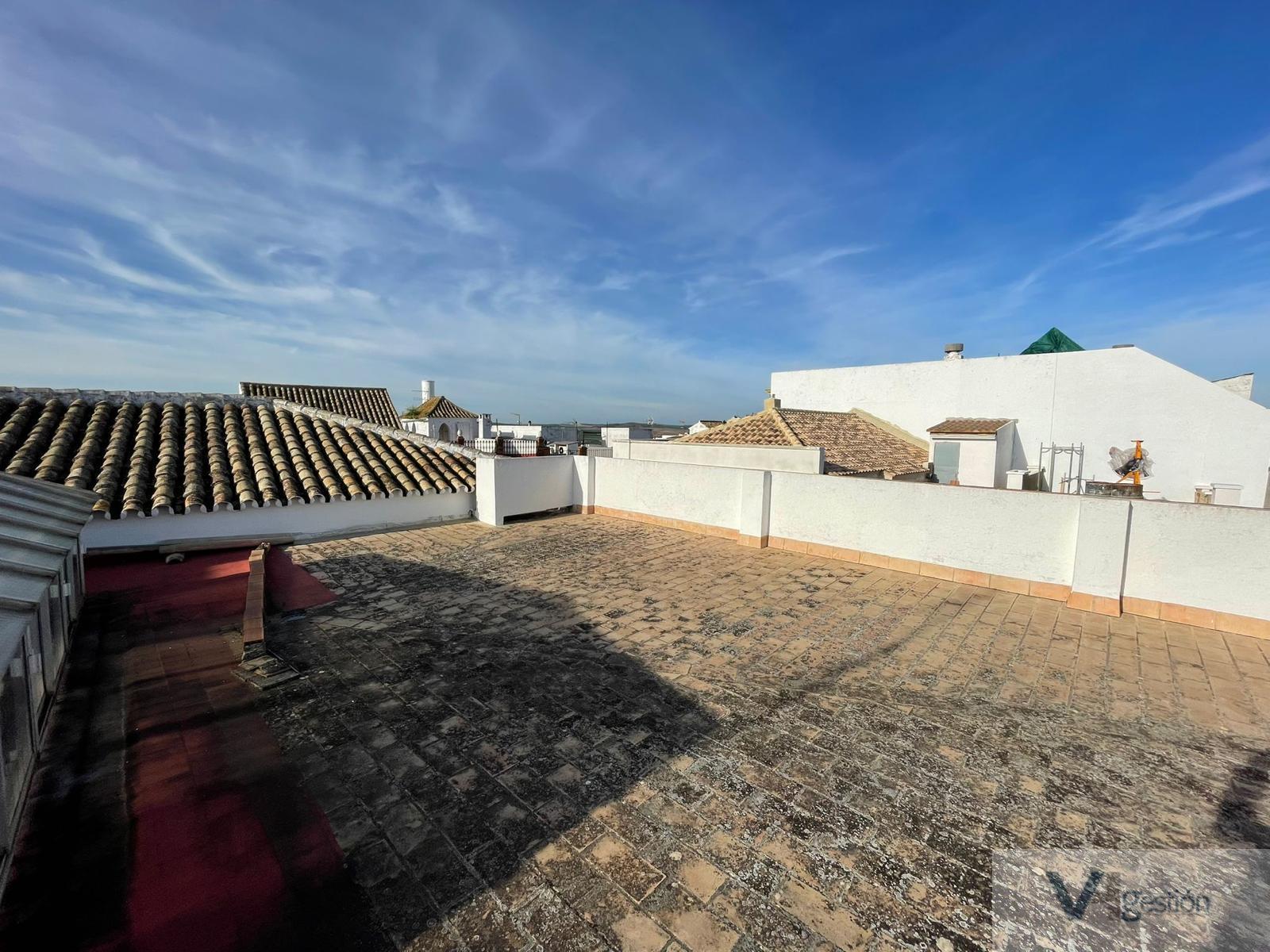 For sale of house in Villamartín