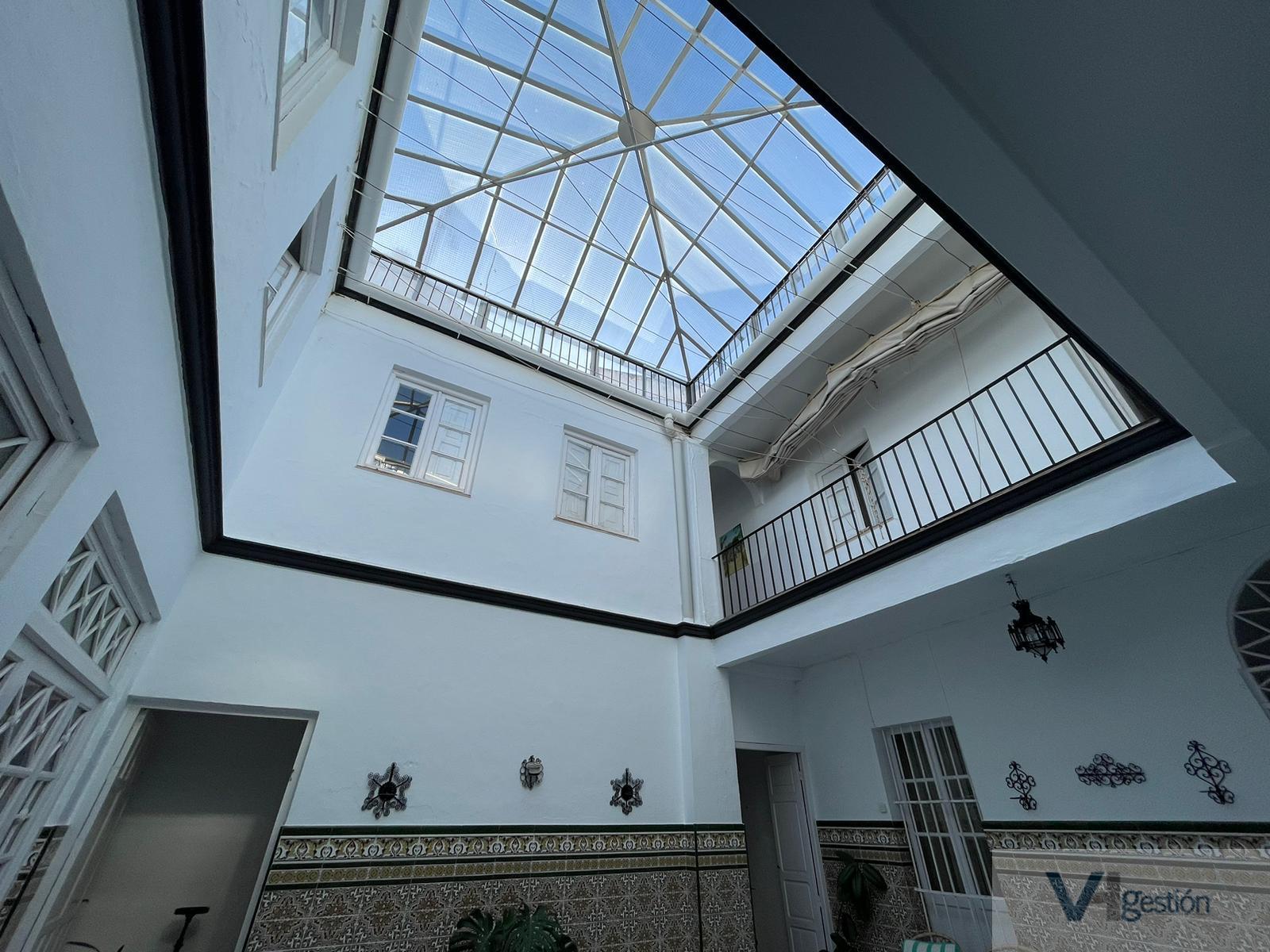 For sale of house in Villamartín