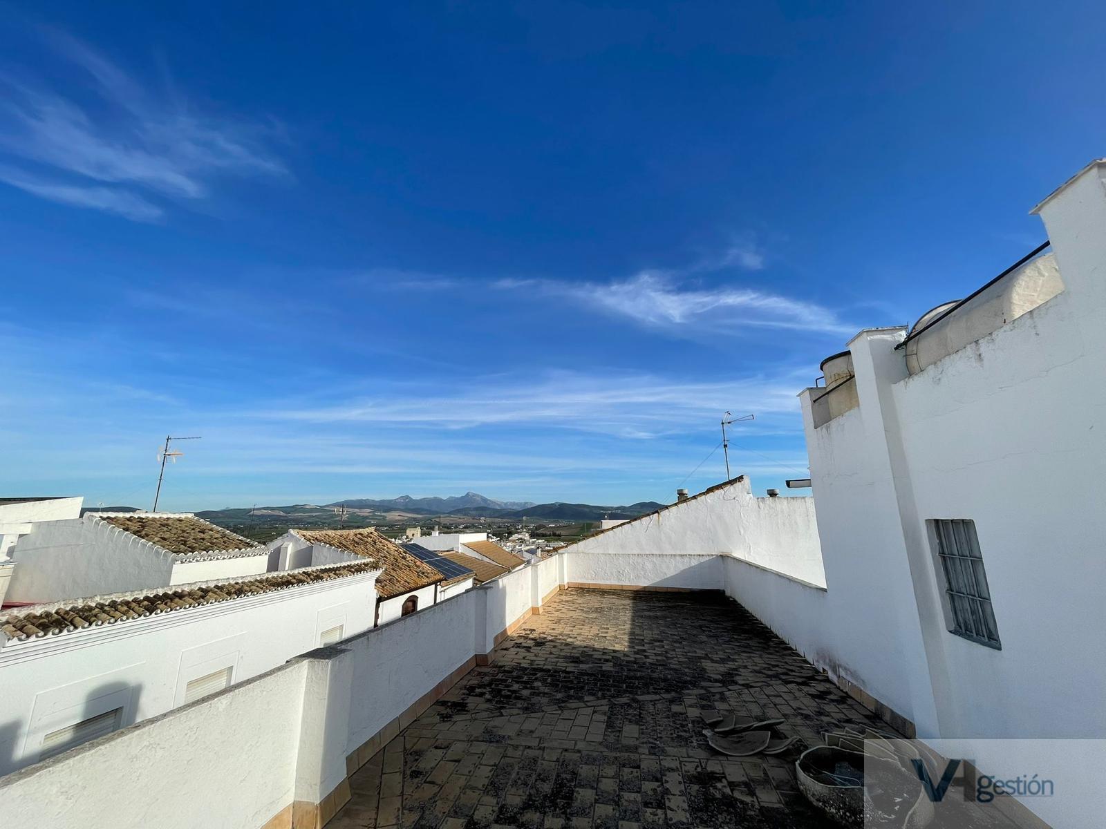 For sale of house in Villamartín