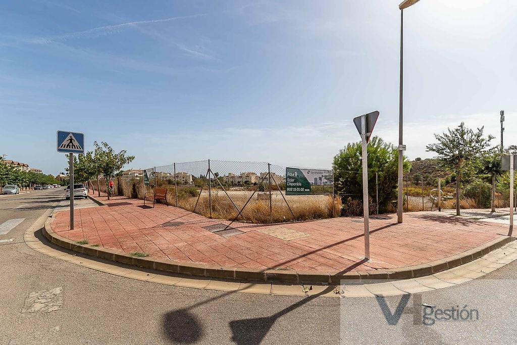 For sale of land in Benalmádena