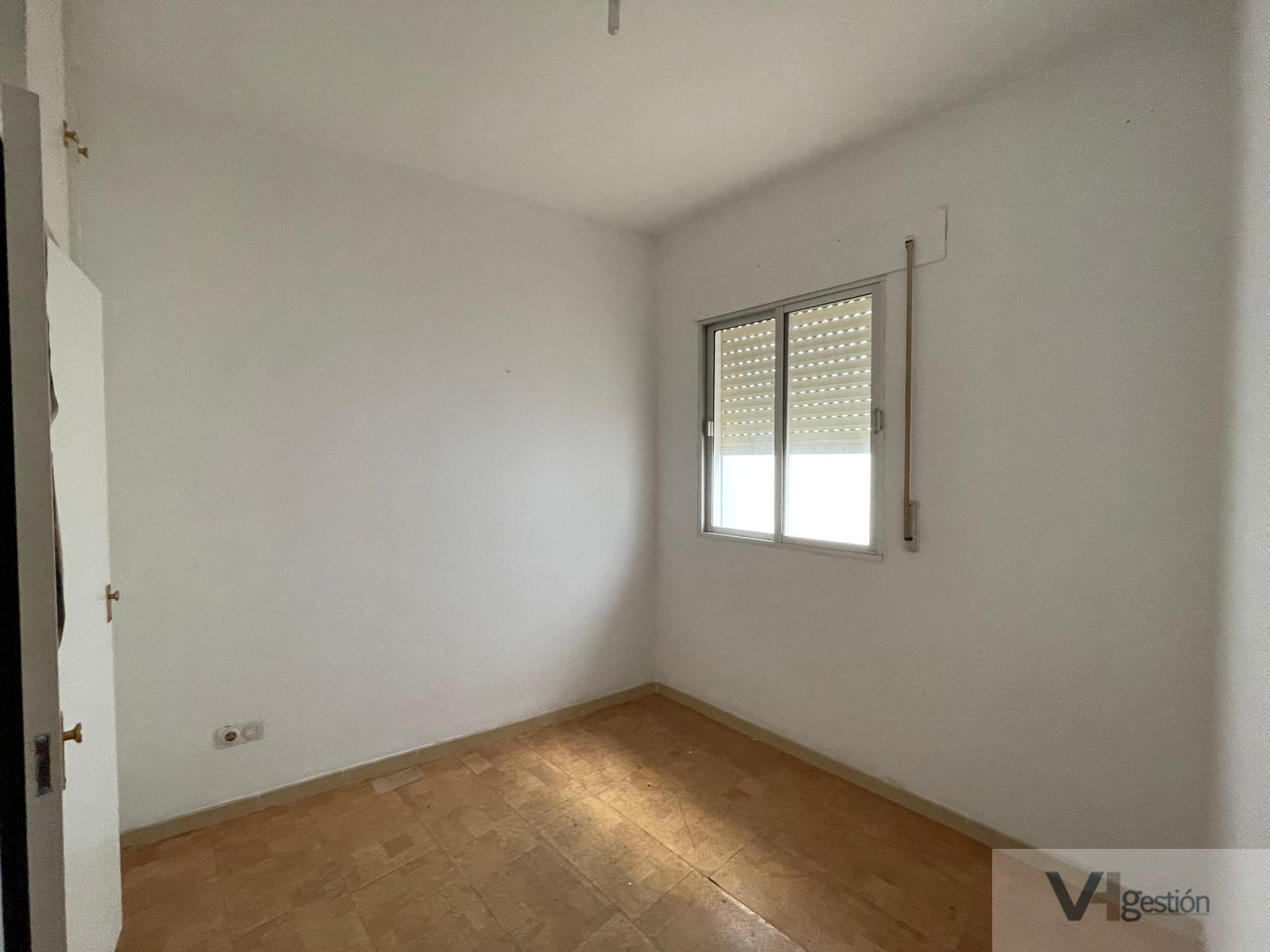 For sale of building in Villamartín