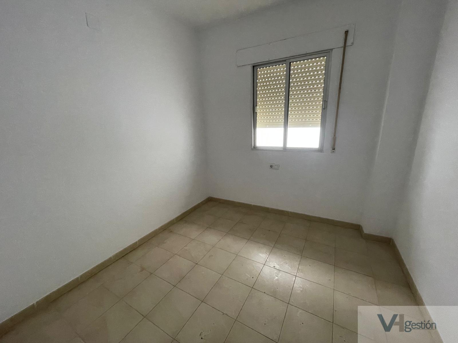 For sale of building in Villamartín