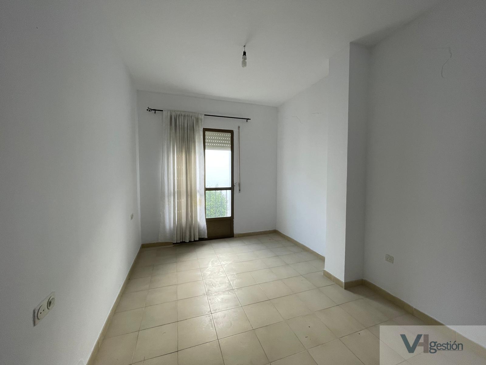 For sale of building in Villamartín