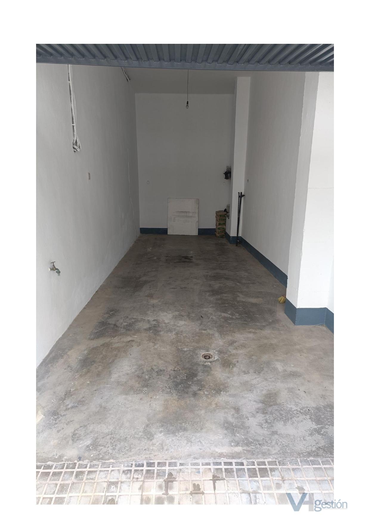 For sale of building in Villamartín