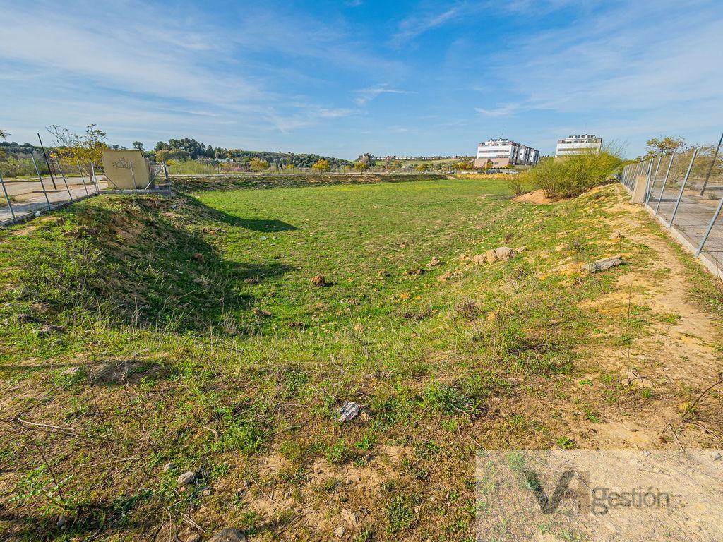 Venta de terreno en Gelves
