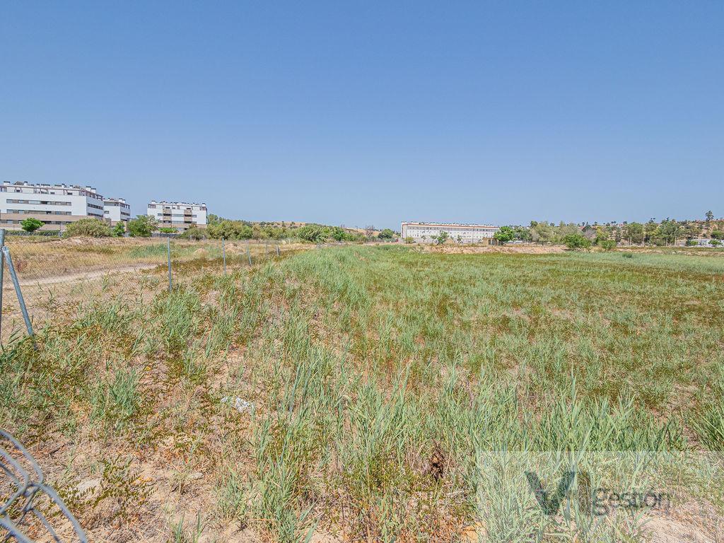 Venta de terreno en Gelves