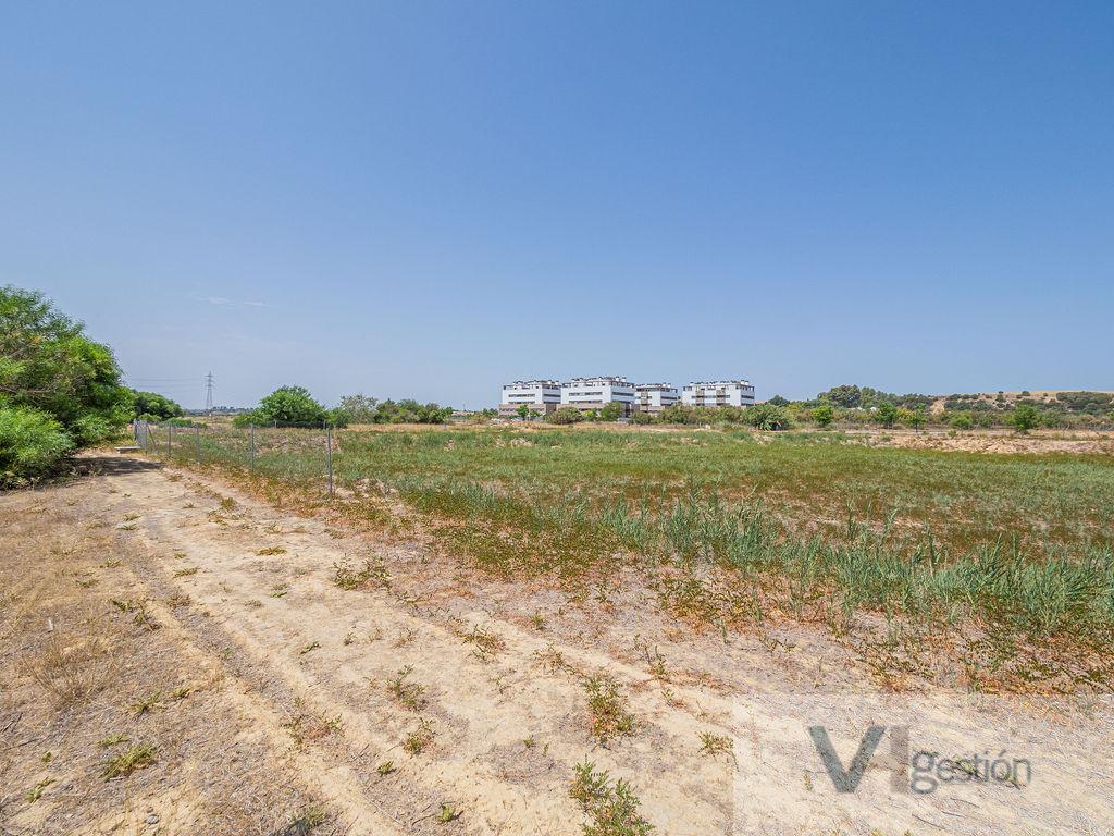 Venta de terreno en Gelves
