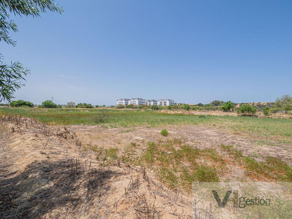 Venta de terreno en Gelves