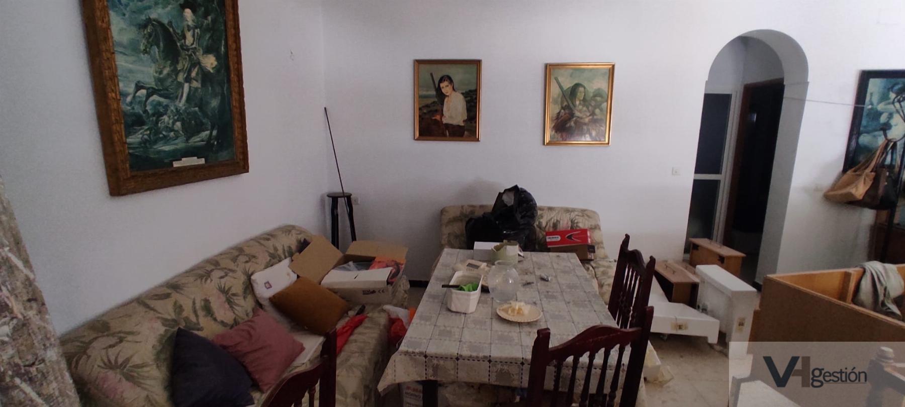 For sale of flat in Puerto Serrano