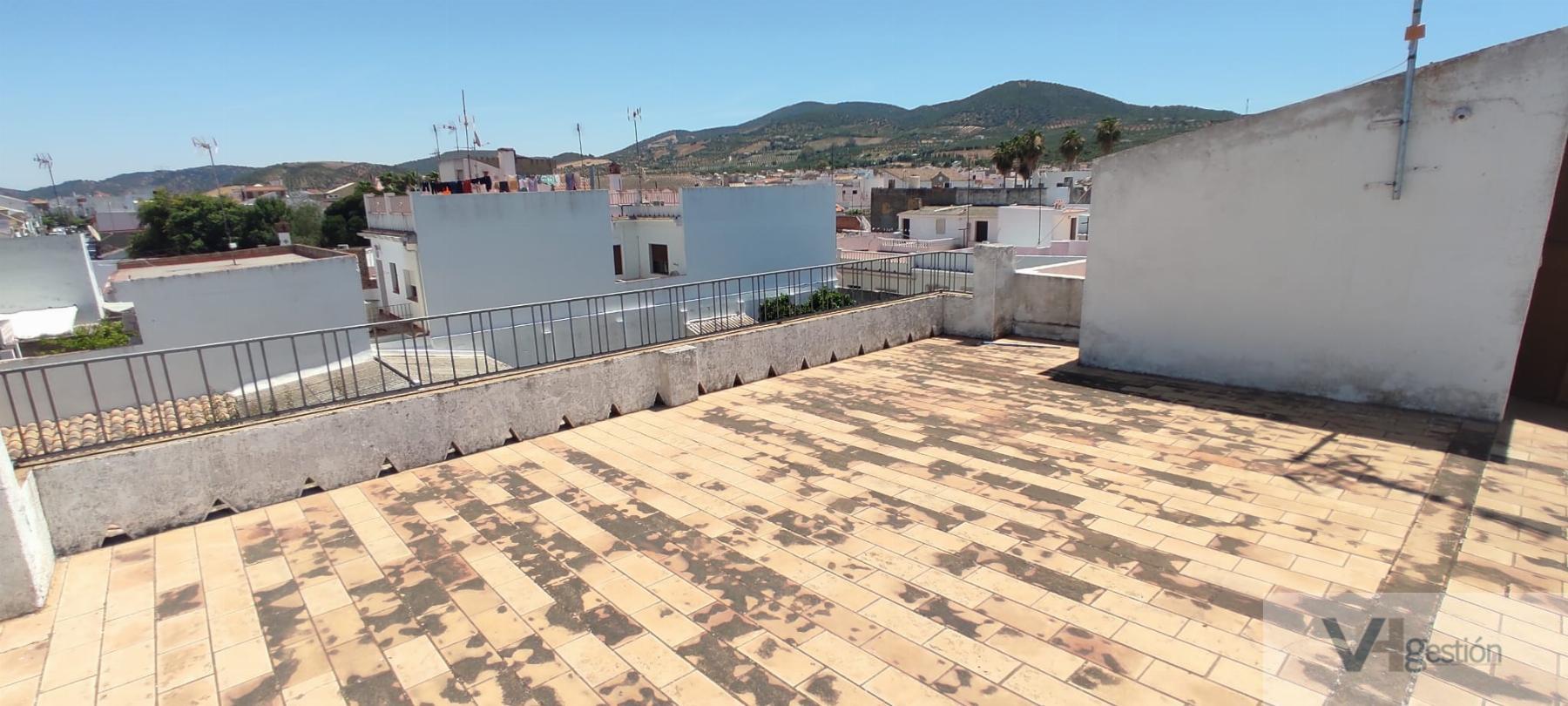 For sale of flat in Puerto Serrano