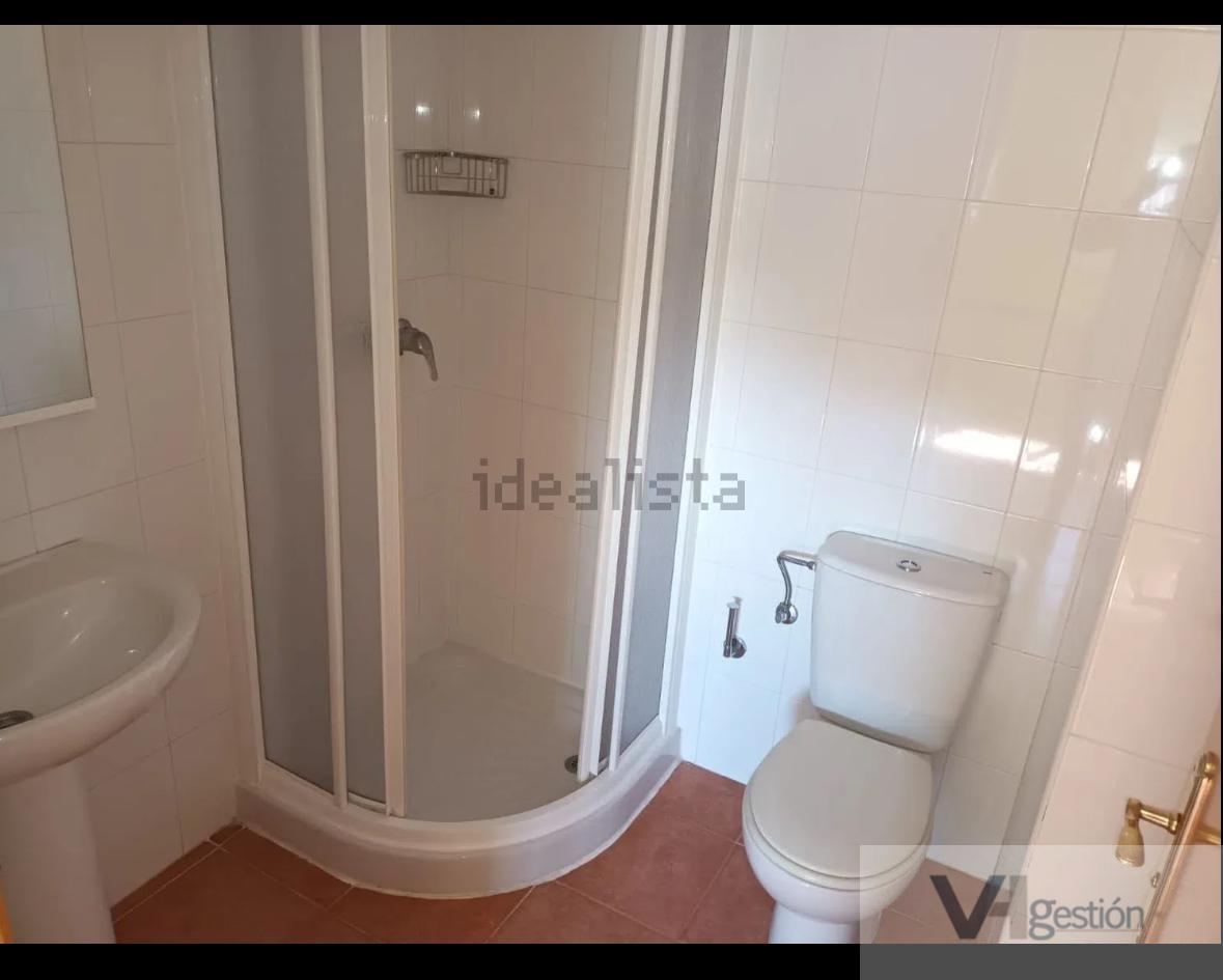 For sale of house in La Algaba