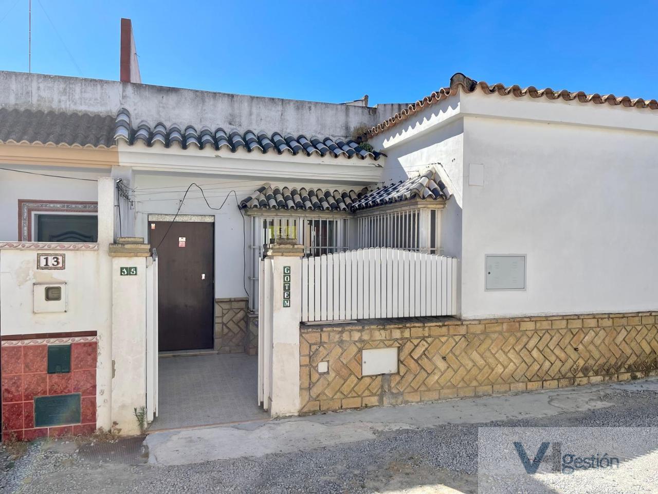 For sale of house in Chipiona