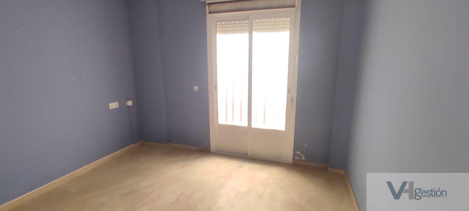 For sale of flat in Los Palacios y Villafranca