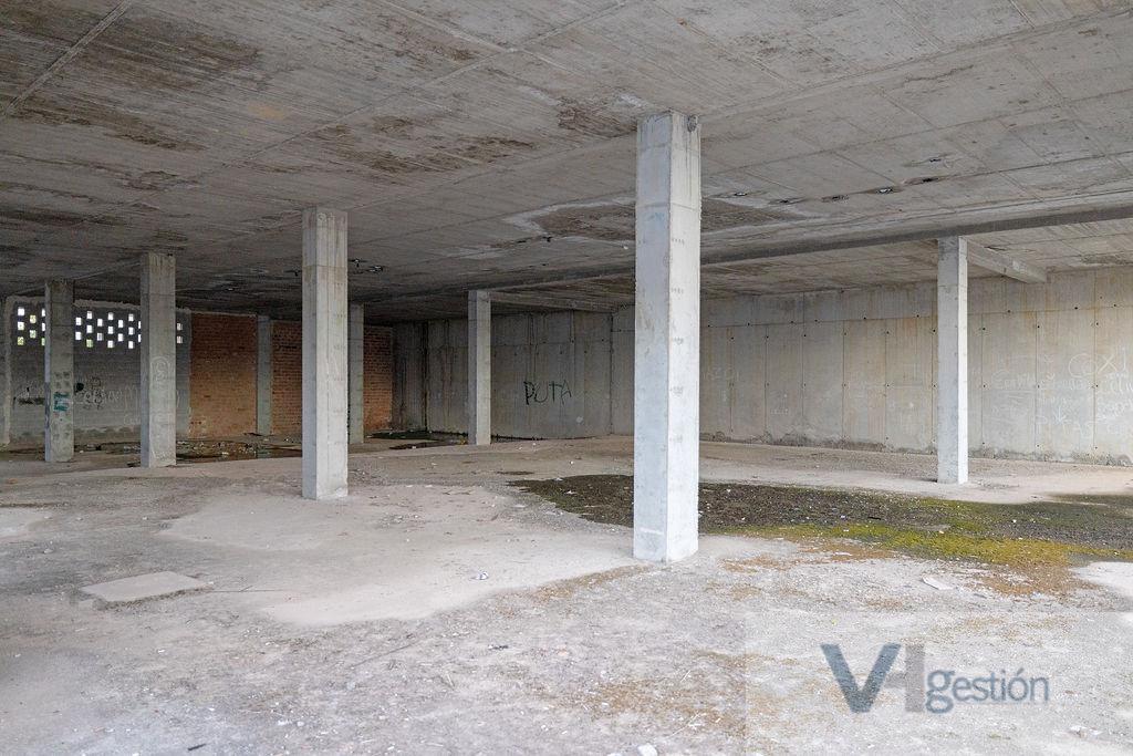 For sale of building in Villamartín