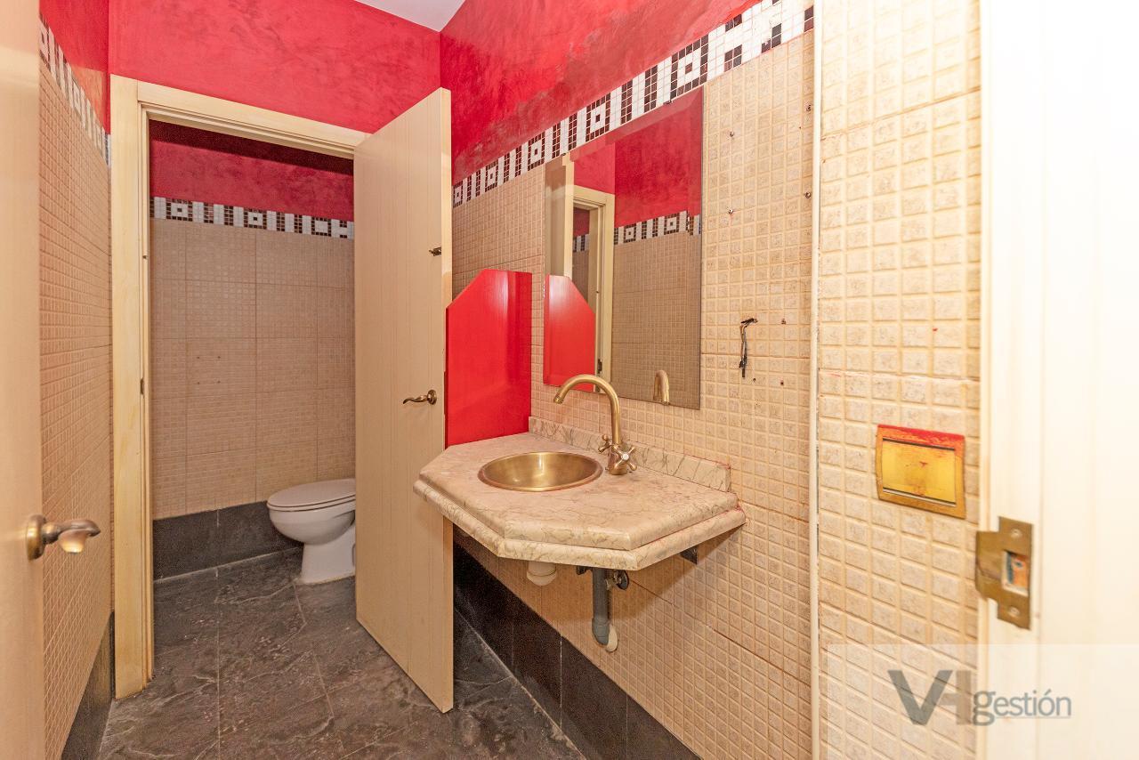 For sale of commercial in Estepa