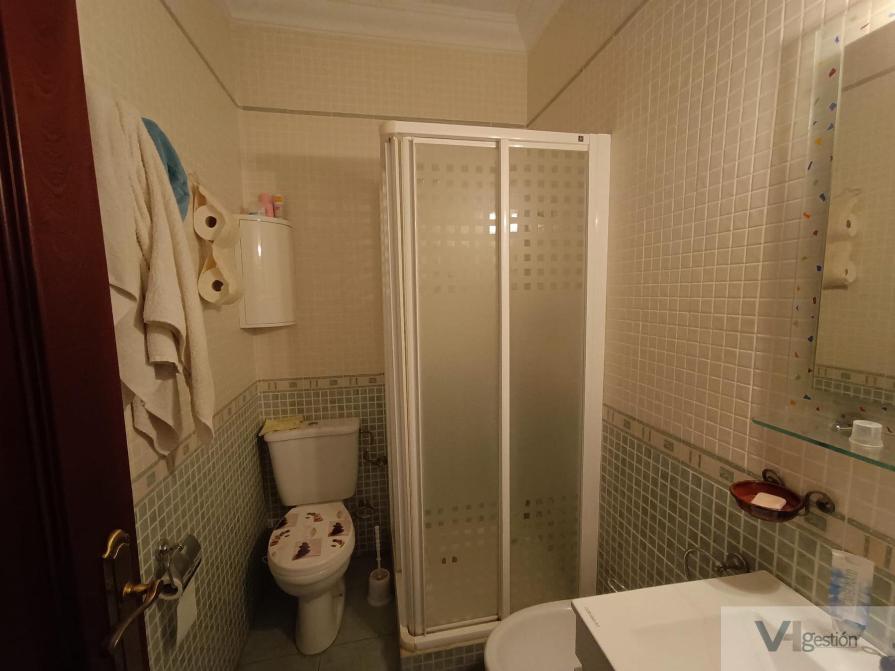 For sale of house in Villamartín