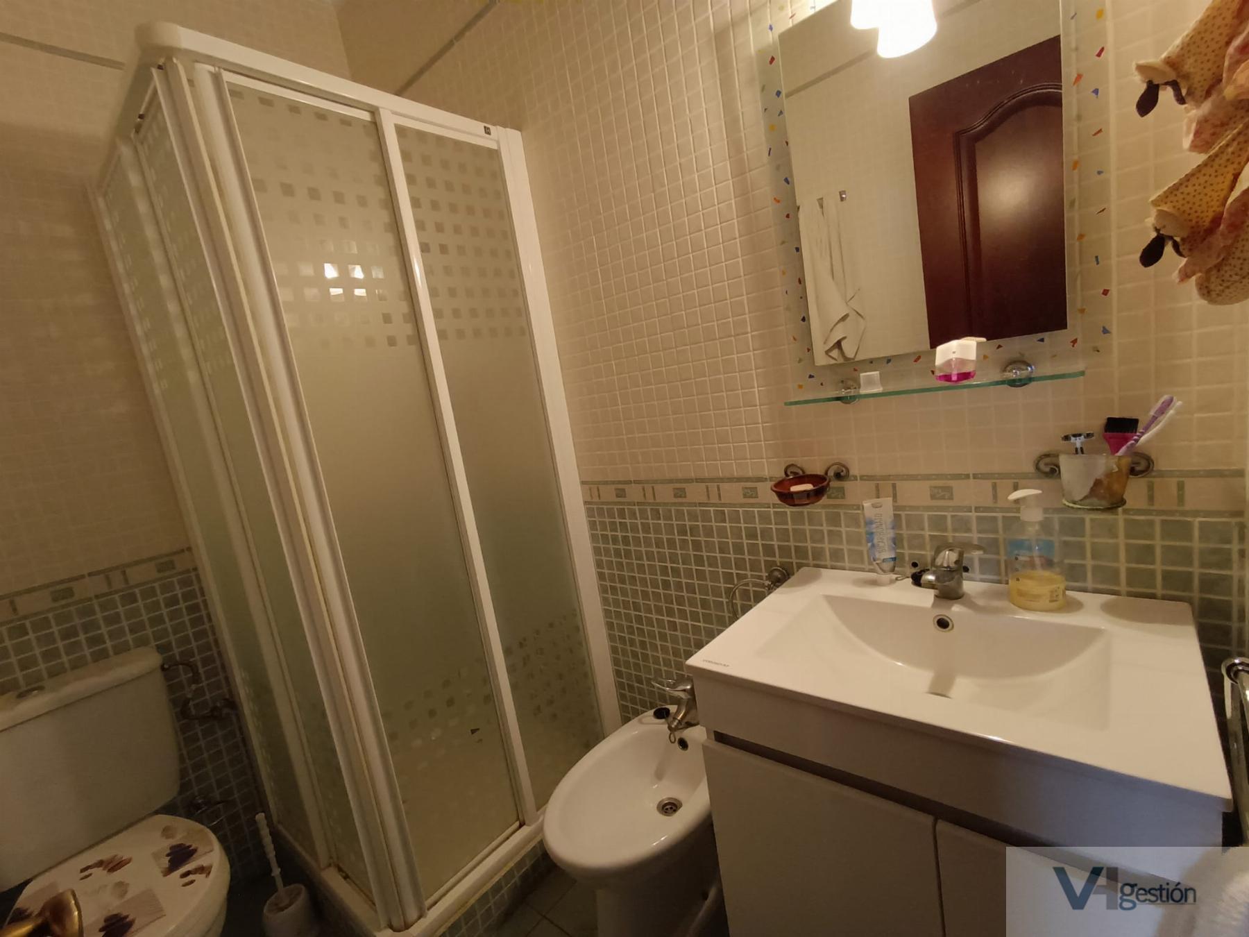 For sale of house in Villamartín