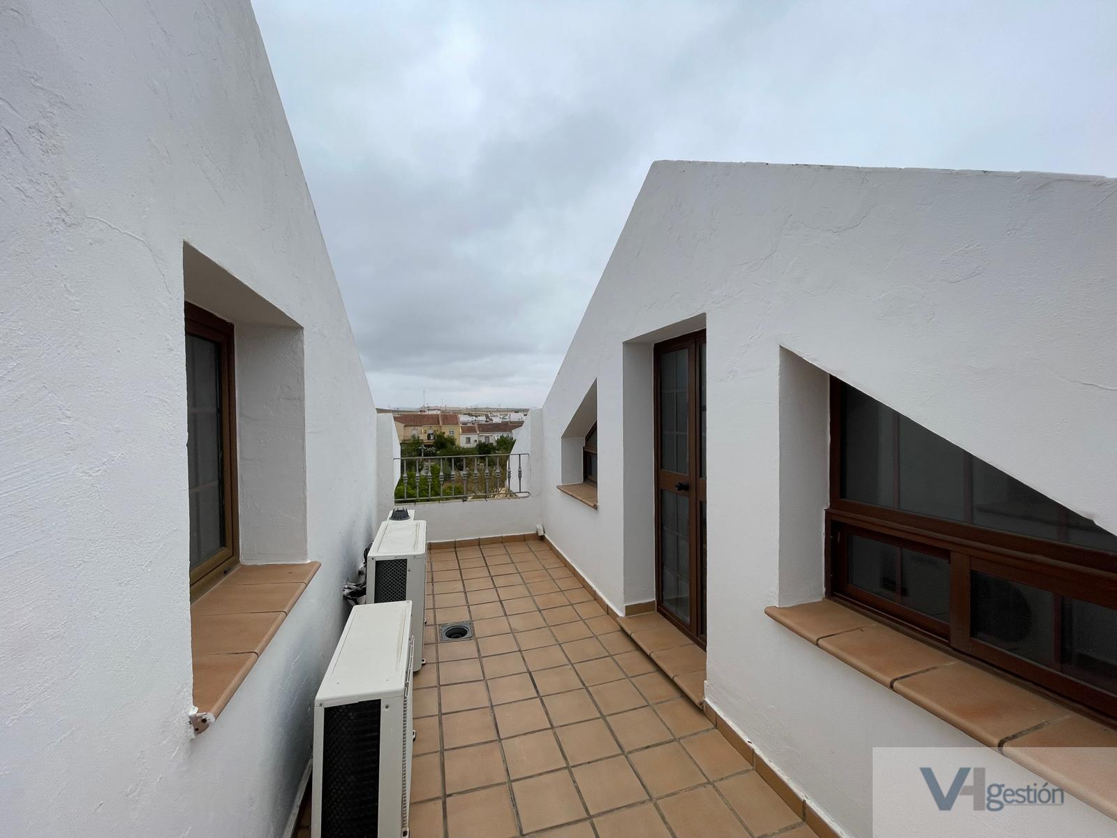 For sale of house in Villamartín