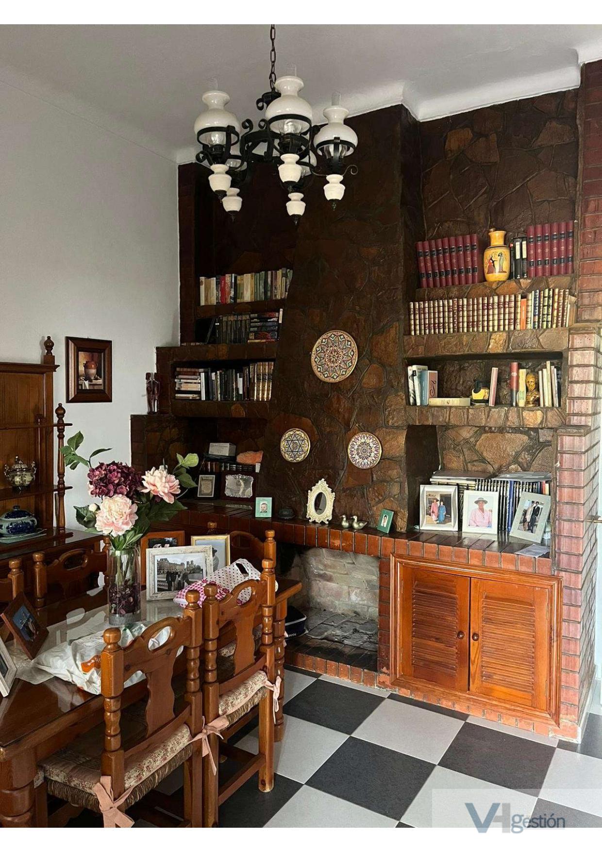 For sale of rural property in Villamartín