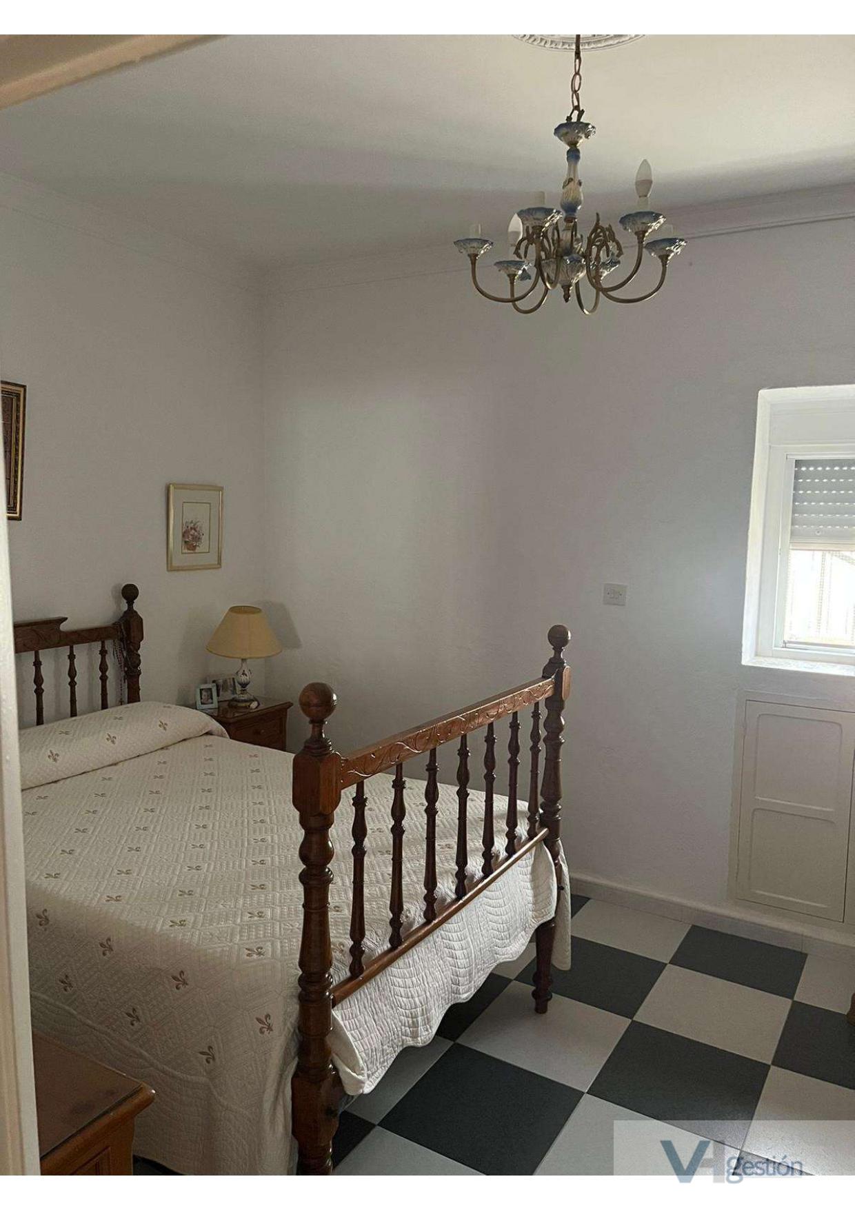For sale of rural property in Villamartín