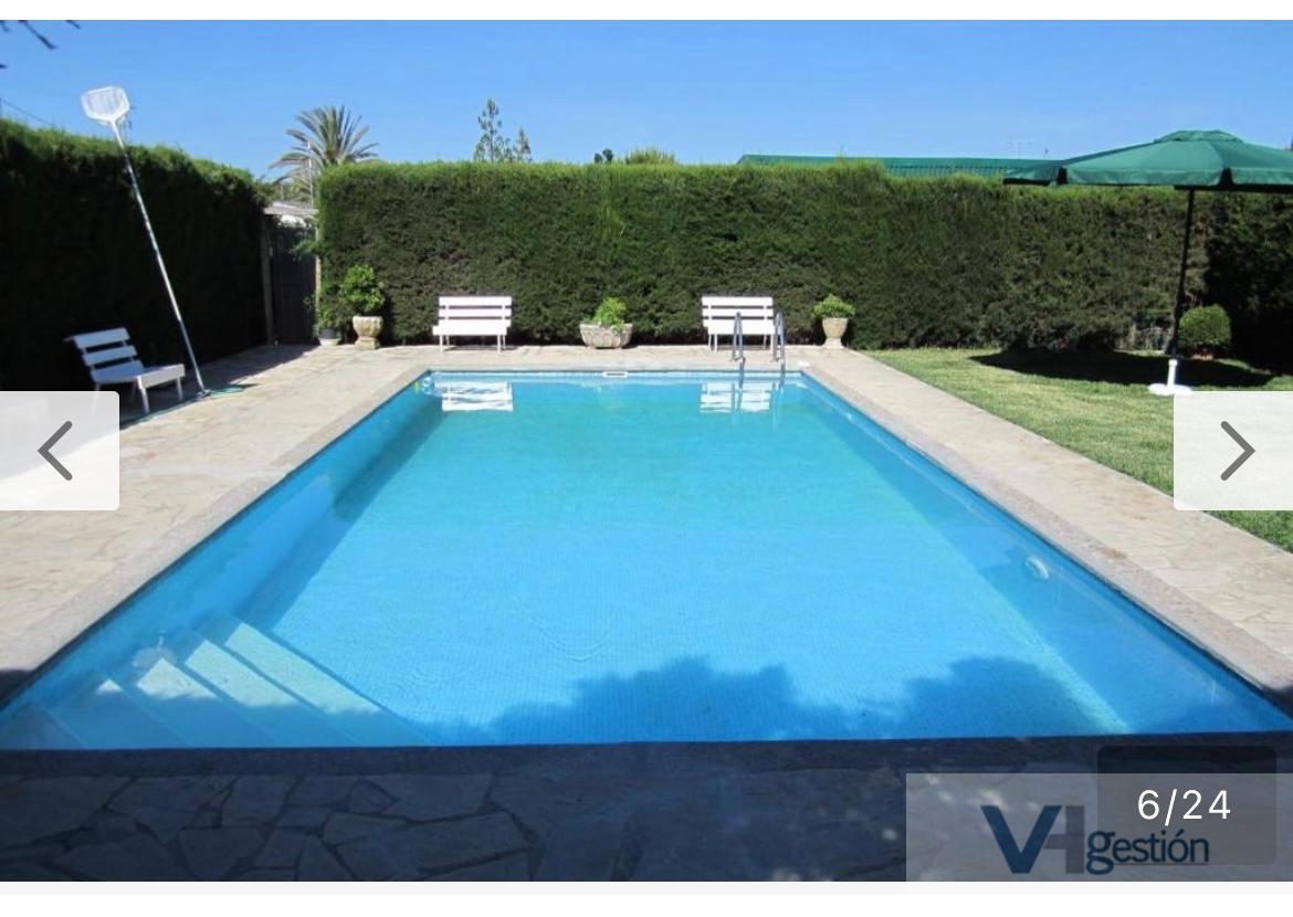 For sale of recreation property in Prado del Rey